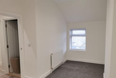 2 bed flat, Salisbury Road, Southsea, Portsmouth, PO49QY - Image 1